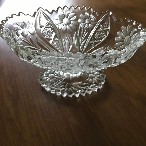 Antique Vintage CRYSTAL Small Pedestal Candy Bowl - Picture 1 of 4